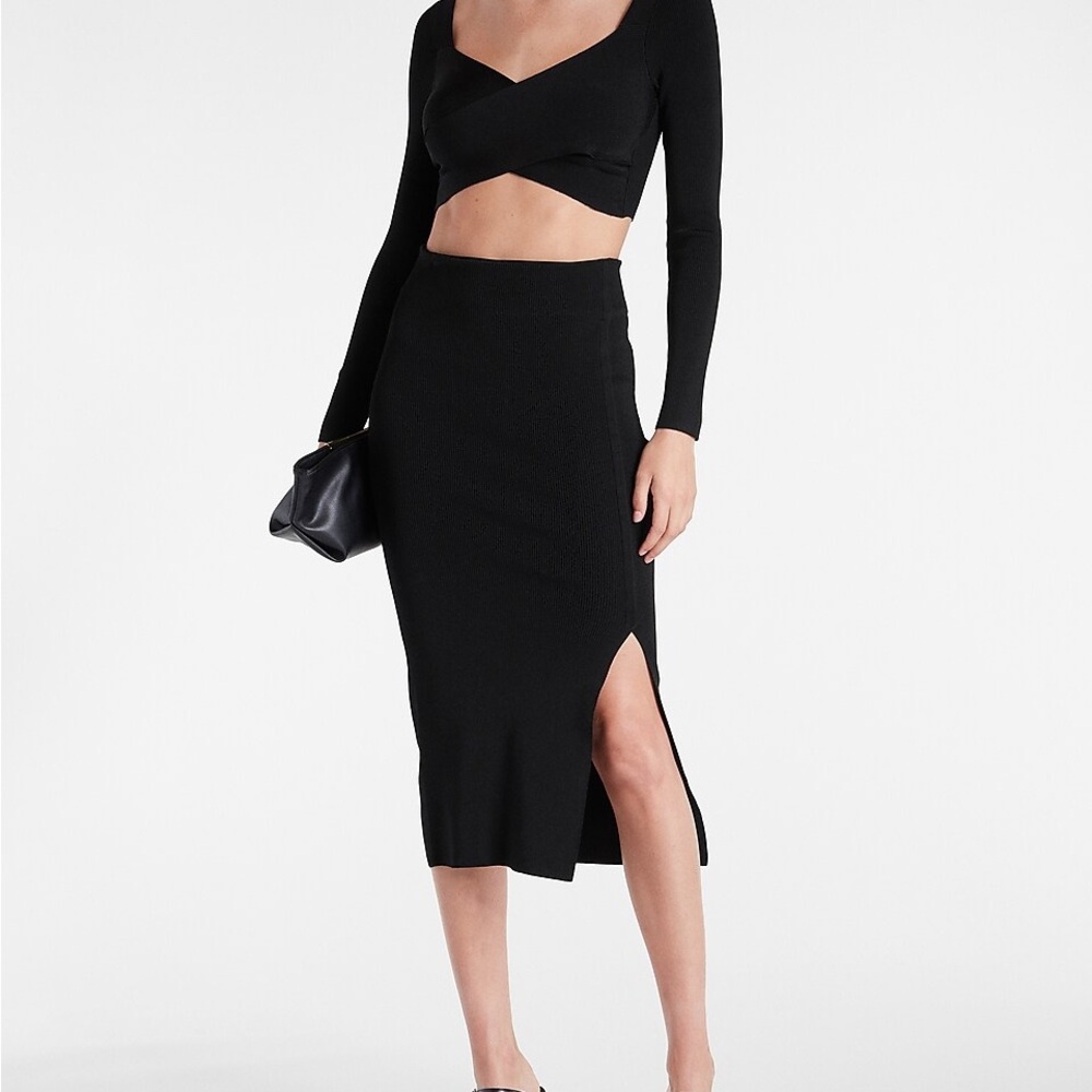Express Skirt - Picture 4 of 4